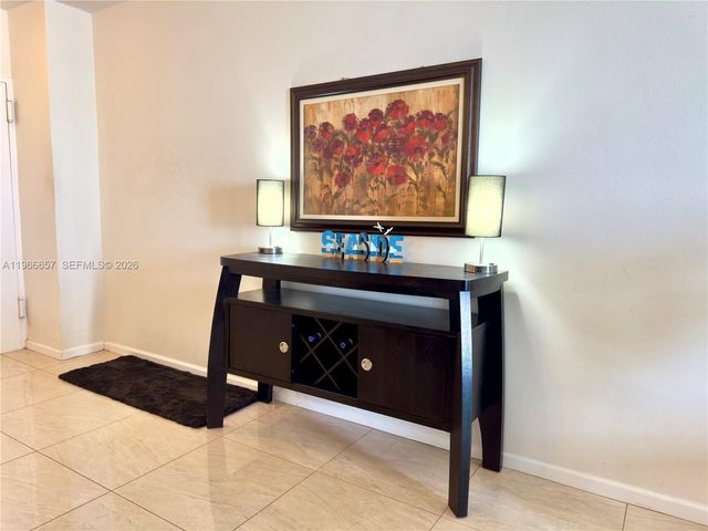 3001 S Ocean Dr 349, Hollywood, FL 33019