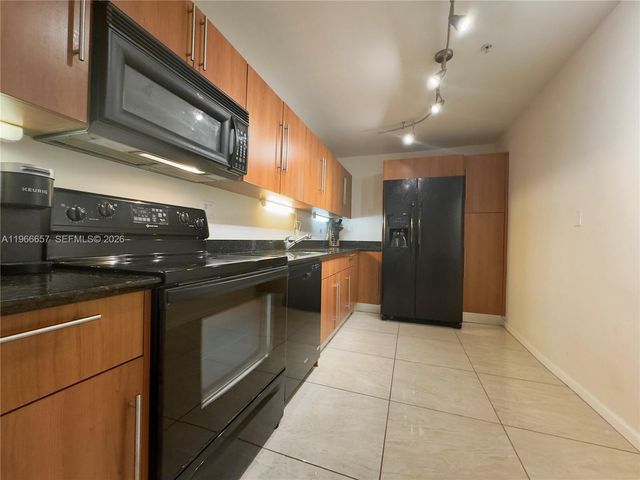 3001 S Ocean Dr 349, Hollywood, FL 33019