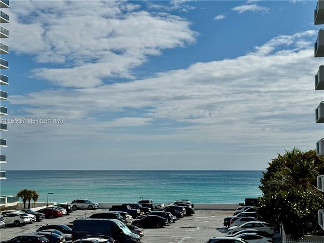 3001 S Ocean Dr 349, Hollywood, FL 33019