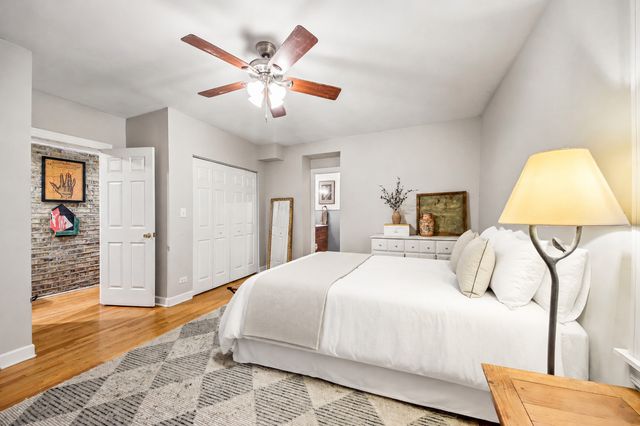 3011 W Gunnison Street 1W, Chicago, IL 60625