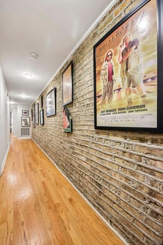 3011 W Gunnison Street 1W, Chicago, IL 60625