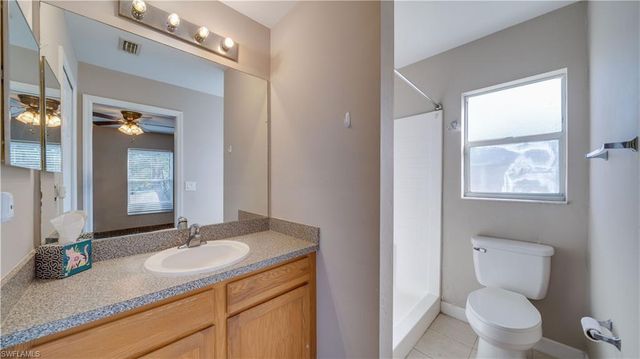 2102 NE 17th AVE, Cape Coral, FL 33909