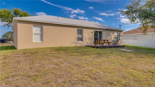 2102 NE 17th AVE, Cape Coral, FL 33909