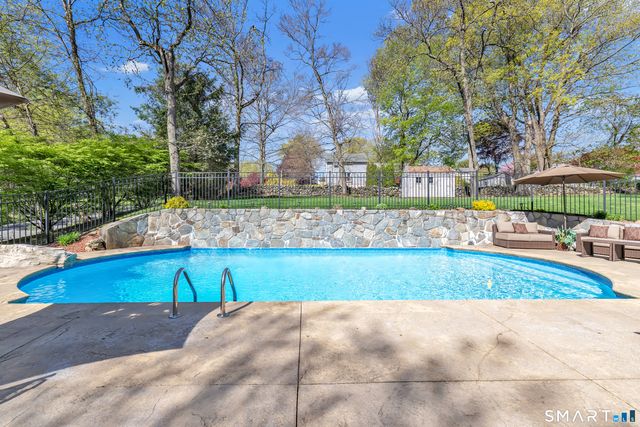 109 Sterling Road, Trumbull, CT 06611