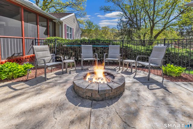 109 Sterling Road, Trumbull, CT 06611