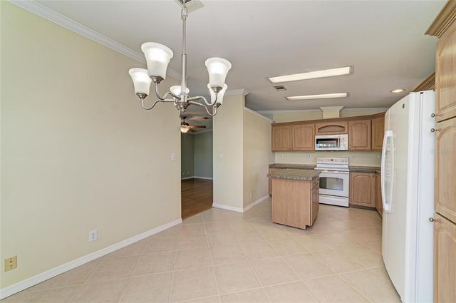 5316 53RD AVENUE E A23, Bradenton, FL 34203