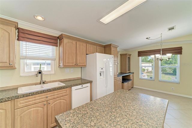 5316 53RD AVENUE E A23, Bradenton, FL 34203