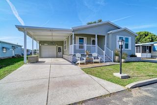 5316 53RD AVENUE E A23, Bradenton, FL 34203