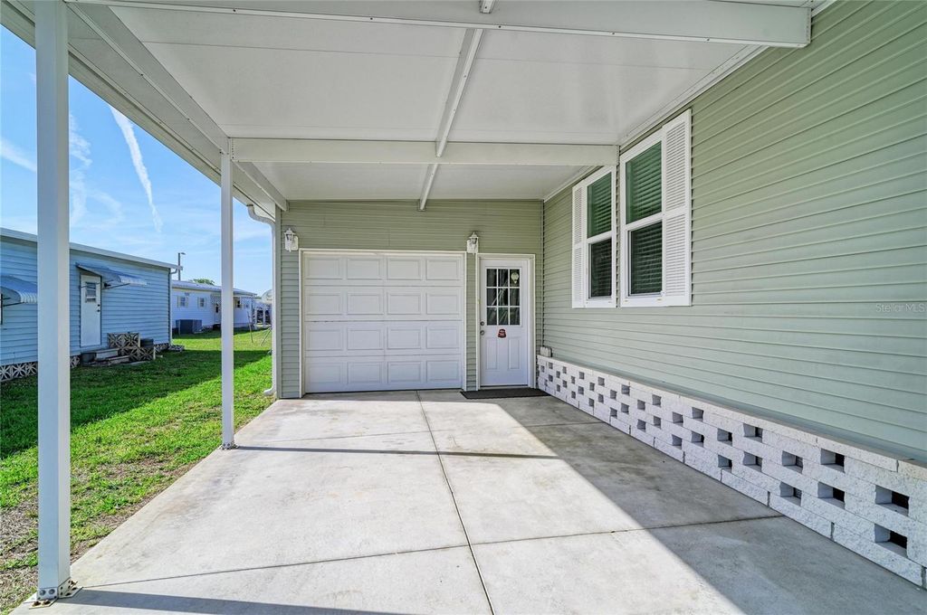 Image 2 of property listing at 5316 53RD AVENUE E A23, Bradenton, FL 34203