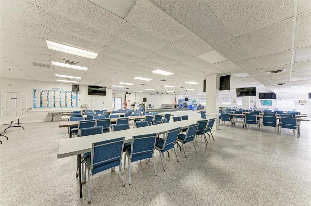 Image 57 of property listing at 5316 53RD AVENUE E A23, Bradenton, FL 34203