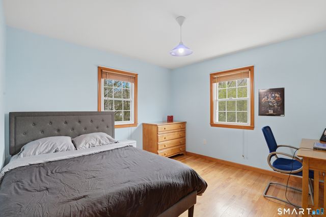 36 Somerset Lane, Stamford, CT 06903