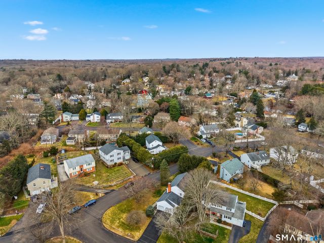 36 Somerset Lane, Stamford, CT 06903