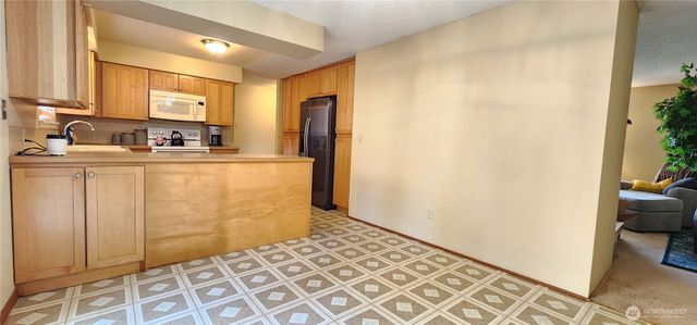 721 S 12th Street, Shelton, WA 98584