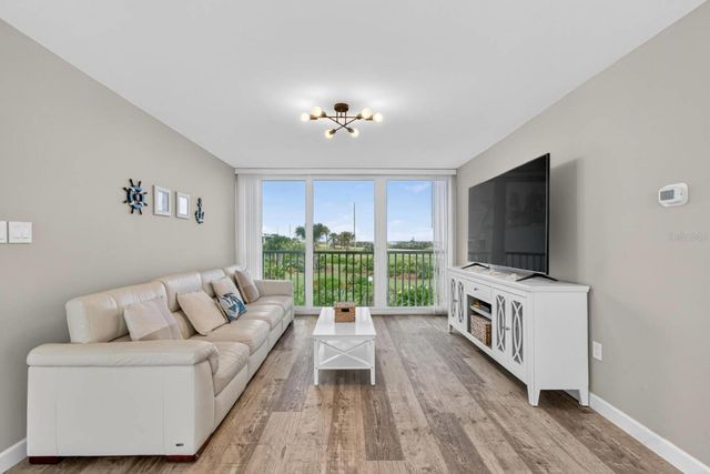 5500 OCEAN SHORE BOULEVARD UT02, Ormond Beach, FL 32176