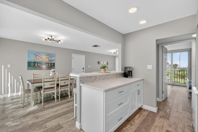 5500 OCEAN SHORE BOULEVARD UT02, Ormond Beach, FL 32176