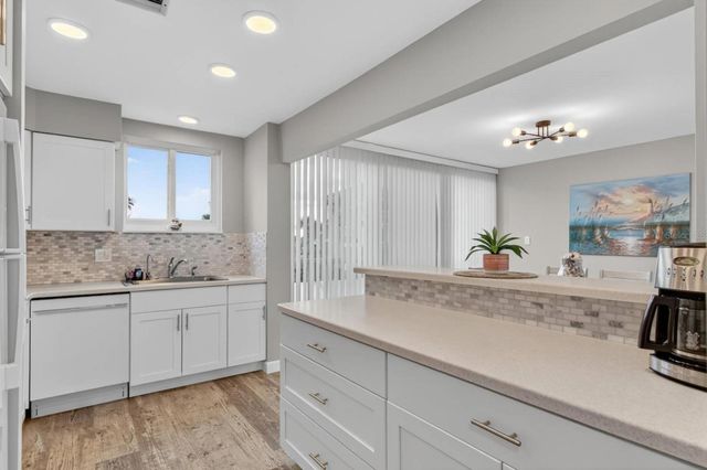 5500 OCEAN SHORE BOULEVARD UT02, Ormond Beach, FL 32176