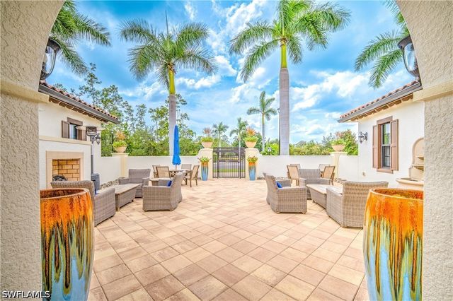 15205 Butler Lake DR 101, Naples, FL 34109