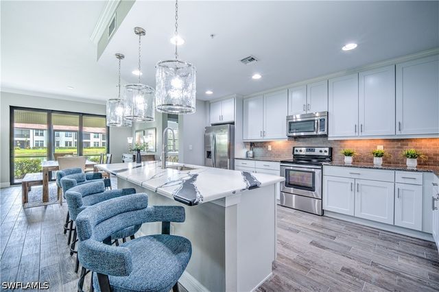 15205 Butler Lake DR 101, Naples, FL 34109