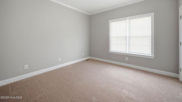 618 Broadmoor Court, Grimesland, NC 27837