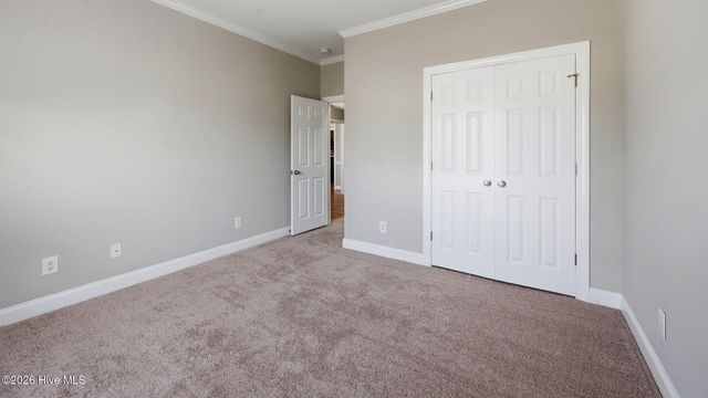 618 Broadmoor Court, Grimesland, NC 27837