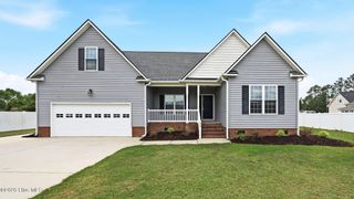 618 Broadmoor Court, Grimesland, NC 27837