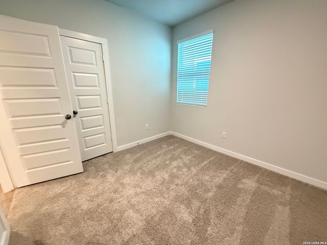 9879 Chavaneaux, San Antonio, TX 78221