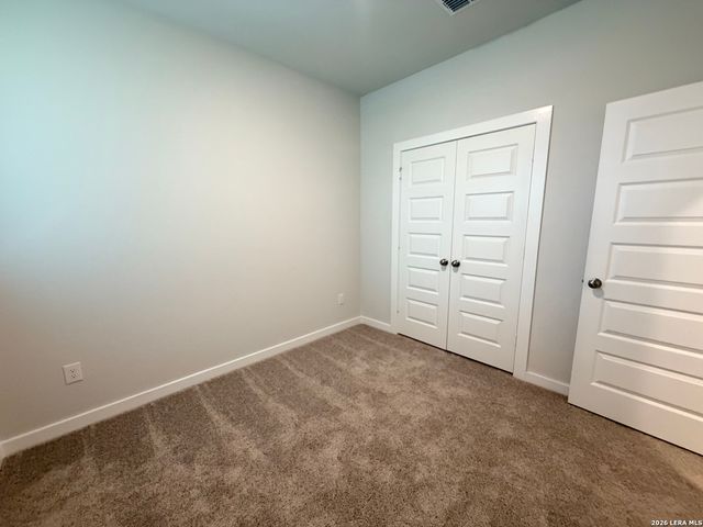 9879 Chavaneaux, San Antonio, TX 78221