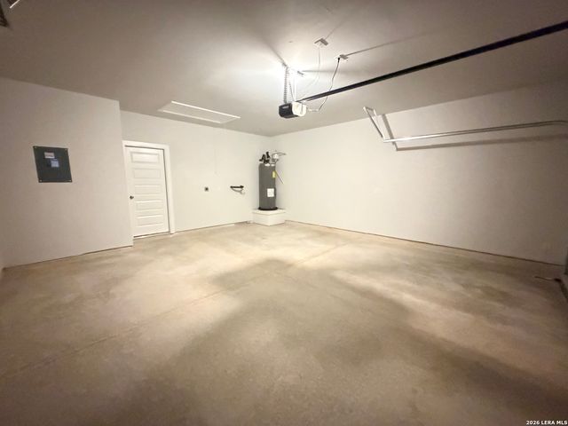 9879 Chavaneaux, San Antonio, TX 78221