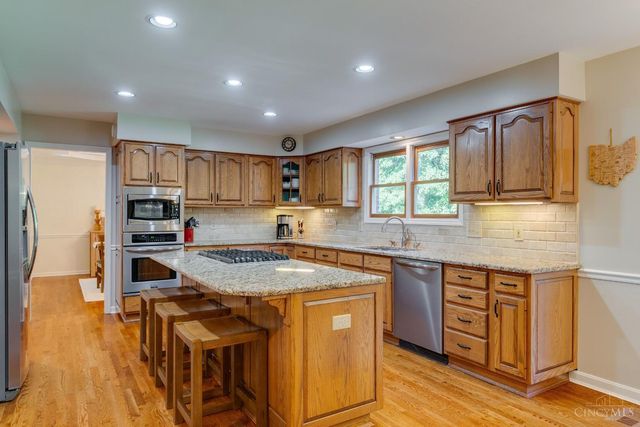 1562 Georgetown Road, Miami Twp, OH 45140