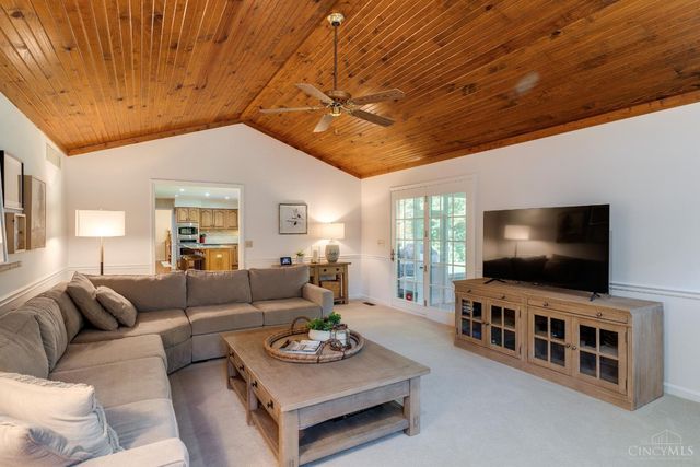 1562 Georgetown Road, Miami Twp, OH 45140