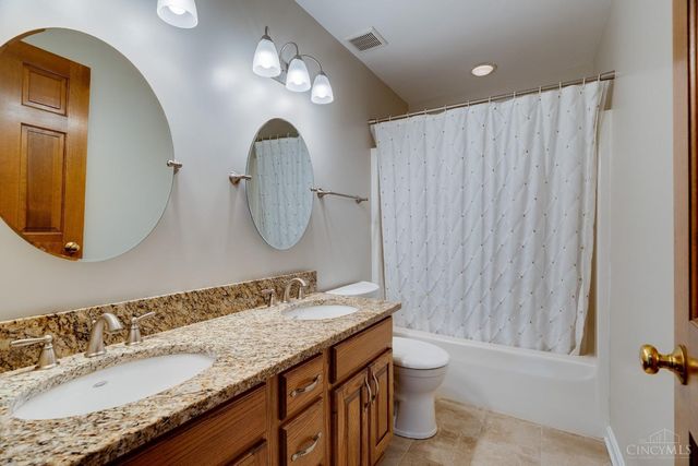 1562 Georgetown Road, Miami Twp, OH 45140