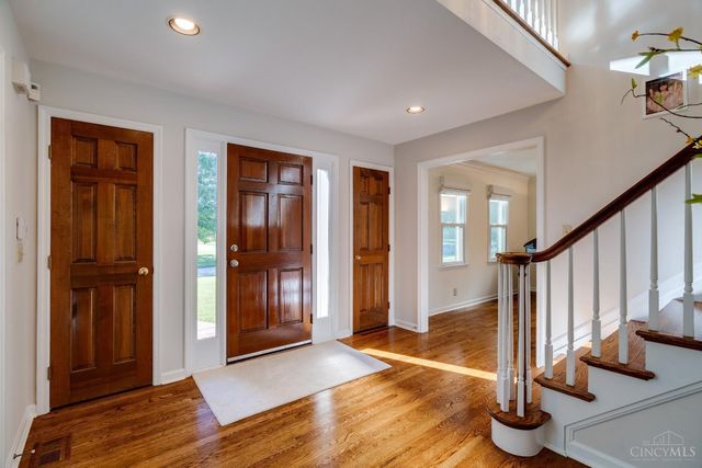 1562 Georgetown Road, Miami Twp, OH 45140