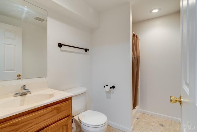 1562 Georgetown Road, Miami Twp, OH 45140