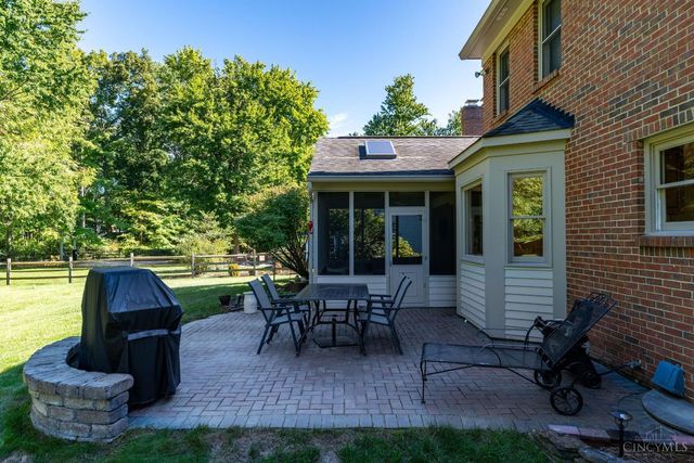 1562 Georgetown Road, Miami Twp, OH 45140