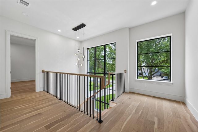 316 W 30th Street, Houston, TX 77018