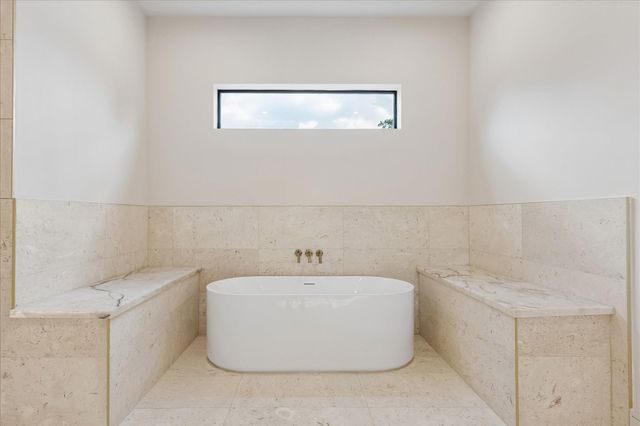 316 W 30th Street, Houston, TX 77018