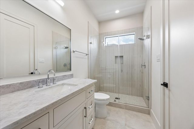 316 W 30th Street, Houston, TX 77018
