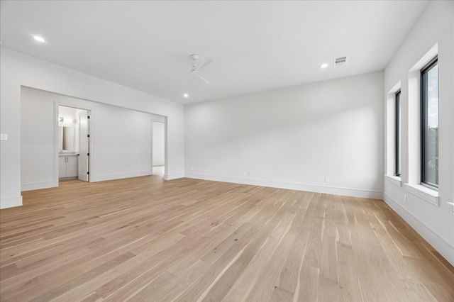 316 W 30th Street, Houston, TX 77018
