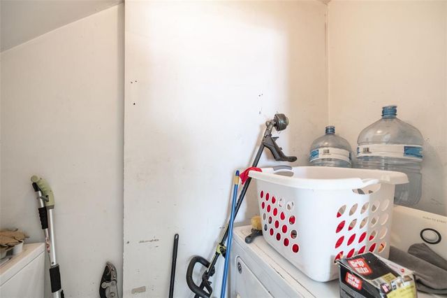 214 W HANNA AVENUE A, Tampa, FL 33604