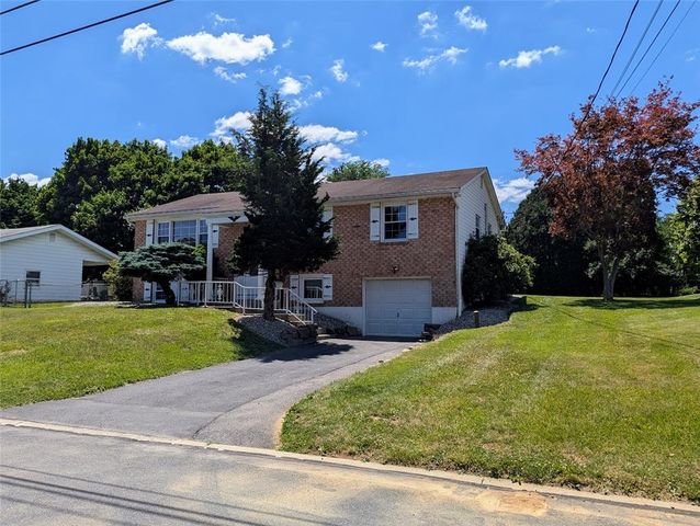 2650 Clover Drive, Easton, PA 18045