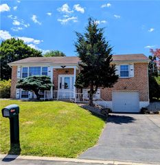 2650 Clover Drive, Easton, PA 18045