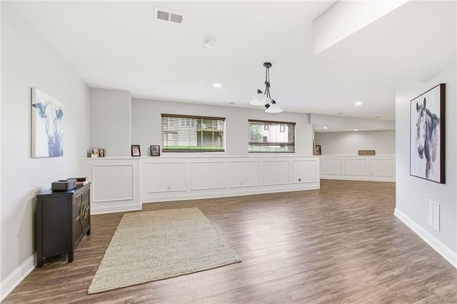 1637 NE Woodland Shores Drive, Lee's Summit, MO 64086