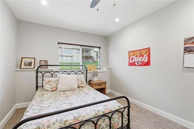 1637 NE Woodland Shores Drive, Lee's Summit, MO 64086
