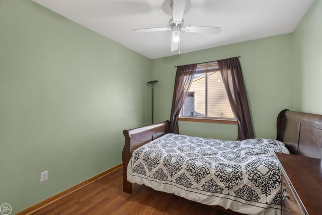 13850 Hartill Drive, Warren, MI 48089