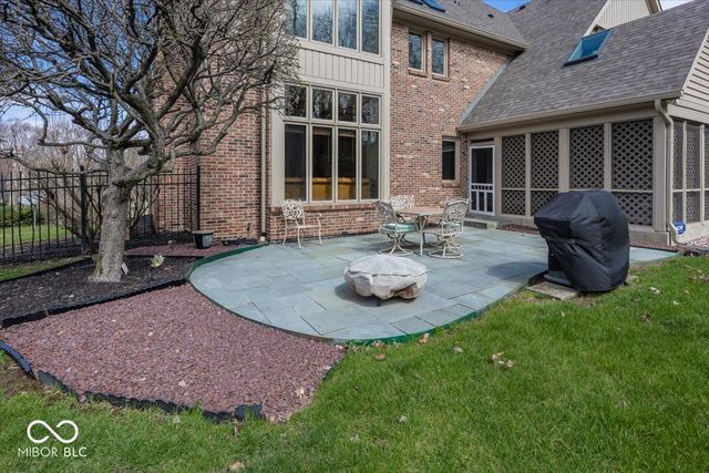 11691 Diamond Pointe Court, Indianapolis, IN 46236
