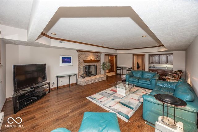 11691 Diamond Pointe Court, Indianapolis, IN 46236