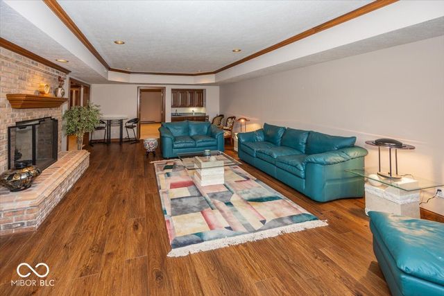 11691 Diamond Pointe Court, Indianapolis, IN 46236