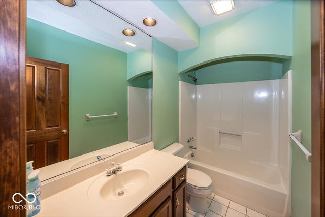 11691 Diamond Pointe Court, Indianapolis, IN 46236