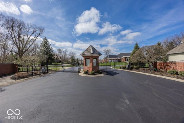 11691 Diamond Pointe Court, Indianapolis, IN 46236