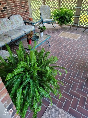 11691 Diamond Pointe Court, Indianapolis, IN 46236